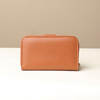 Back view of Svana Wallet by Danilos in premium leather