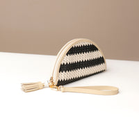 Clutch Agnes Raffia Horizontal Lines with beige details leather and gold hardware, lateral view