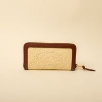 Back view of NatureHold Wallet handcrafted raffia and leather wallet by Danilo’s