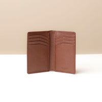 Closed Card Brown Wallet Kimberly in premium leather