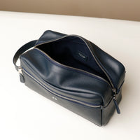 Antonio Toiletry Bag