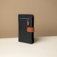 Globetrotters Document Holder navy blue and tan pebbled leather, lateral view

