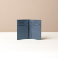 Closed Blue Card Wallet Kimberly in premium leather