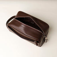 Emmiliano Toiletry Bag Pebble