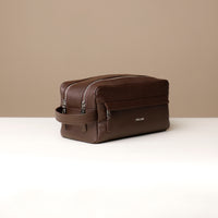 toiletry-bag-leather-santiago-brown-side-view