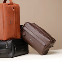 three-toiletry-bag-santiago-leather-tan-brown-black