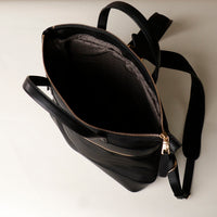 messenger-crossbodybag-ballistic-nylon-leather-details-transiktrek-black-with-gold-hardware-upper-open-view