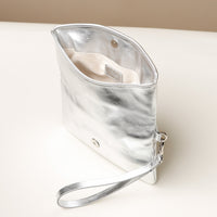 Karelia Clutch