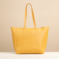 Emma Bag in Mostaza, back view