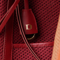 Final overview shot of Isola tote bag